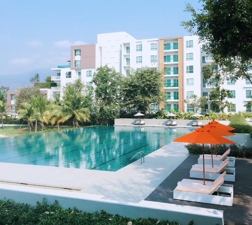 Serene Lake Condominium Chiang Mai Bagian luar foto