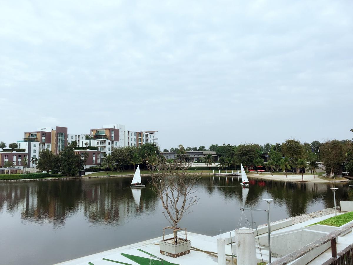 Serene Lake Condominium Chiang Mai Bagian luar foto